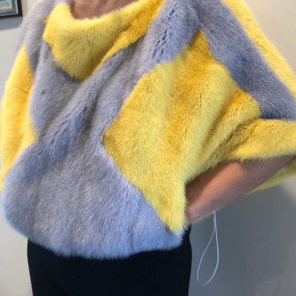 Real mink jacket. Can be worn two ways. - Picture 7 of 7